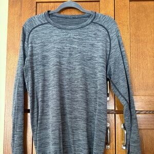 Lululemon Men's Metal Vent Long Sleeve